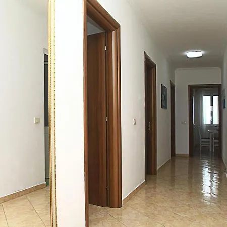 Edurres Terminal 1 Apartman *